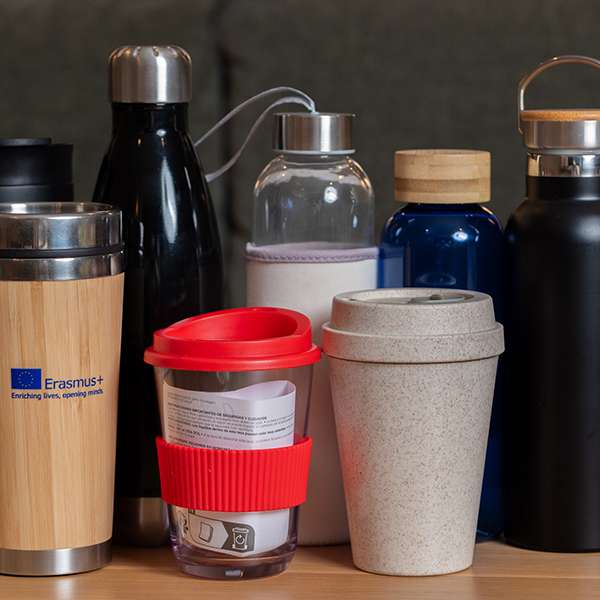Branded keep cups – eco-friendly, stylish room drop gifts for corporate events.