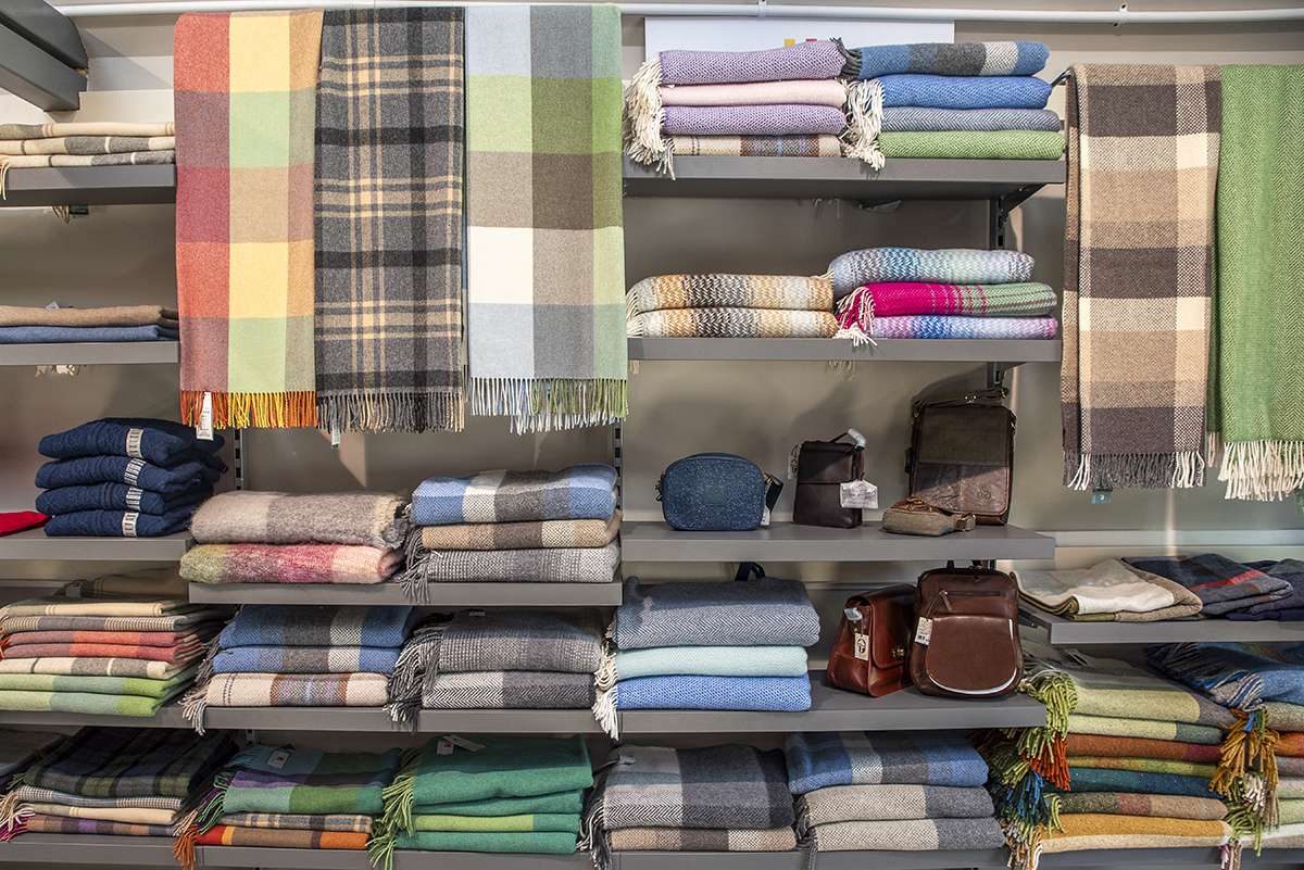 Irish wool throws at Moriarty’s Boutique in Adare – traditional blankets made with 100% natural fibres.