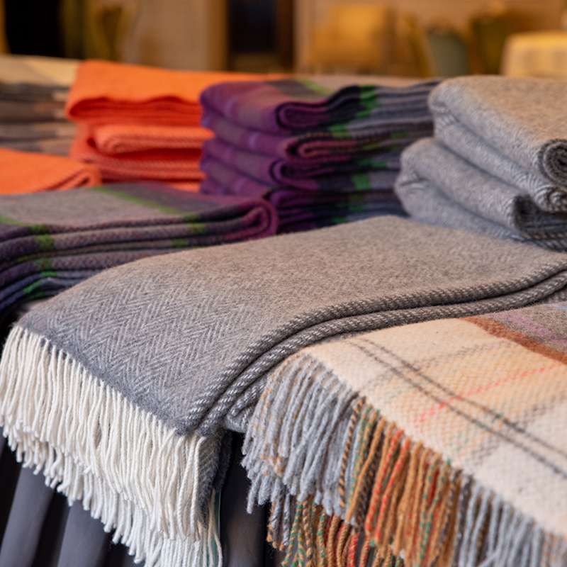 Irish wool throws and blankets – best corporate gift ideas for luxury corporate gifting.