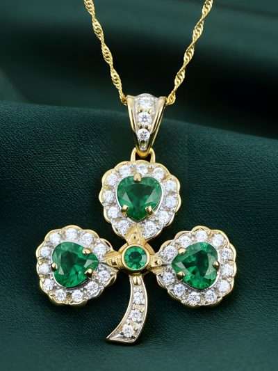 Stunning luxury Shamrock Pendant with Emeralds and Diamonds